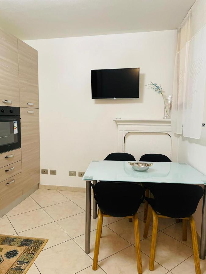 דירות סומה לומברדו Casa Dei Fiori 3 מראה חיצוני תמונה