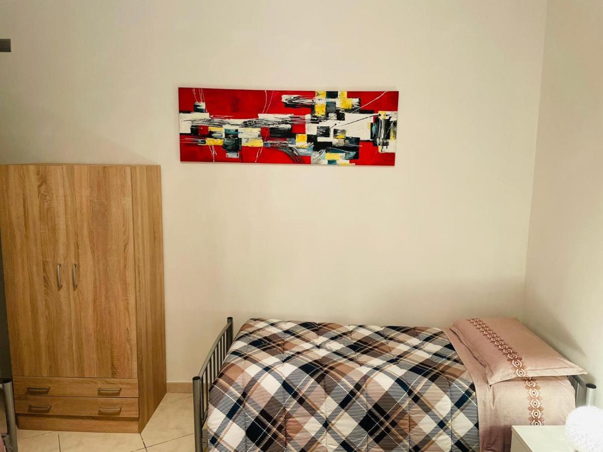 דירות סומה לומברדו Casa Dei Fiori 3 מראה חיצוני תמונה