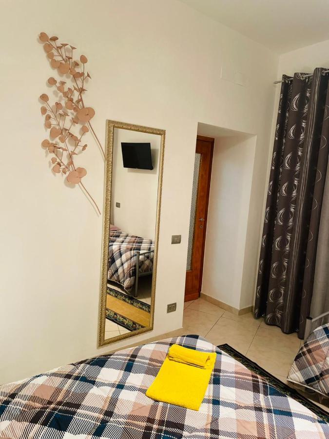 דירות סומה לומברדו Casa Dei Fiori 3 מראה חיצוני תמונה